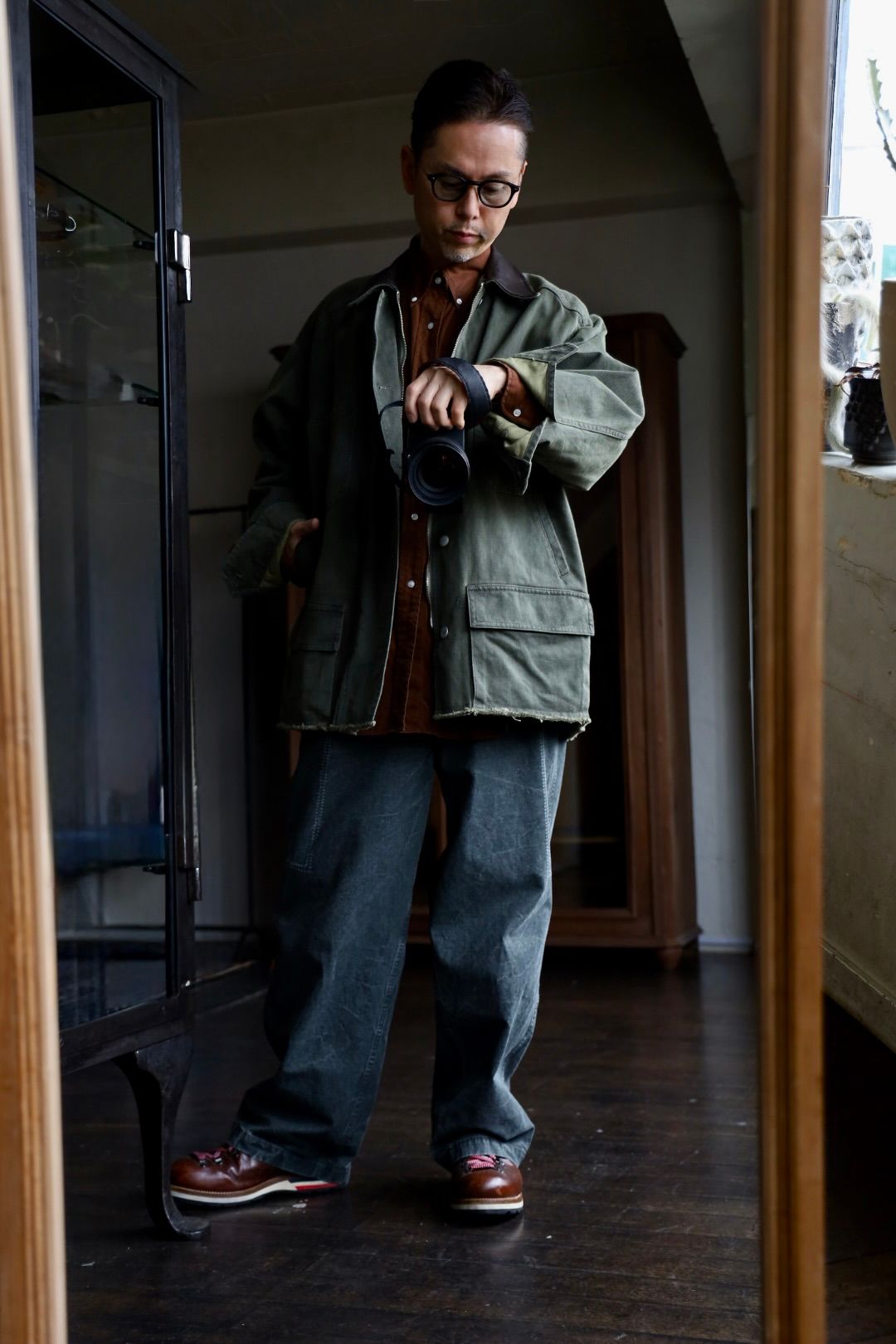 YOKE COTTON CUT-OFF COVERALL JACKET"DUSTY KAHKI"スタイル