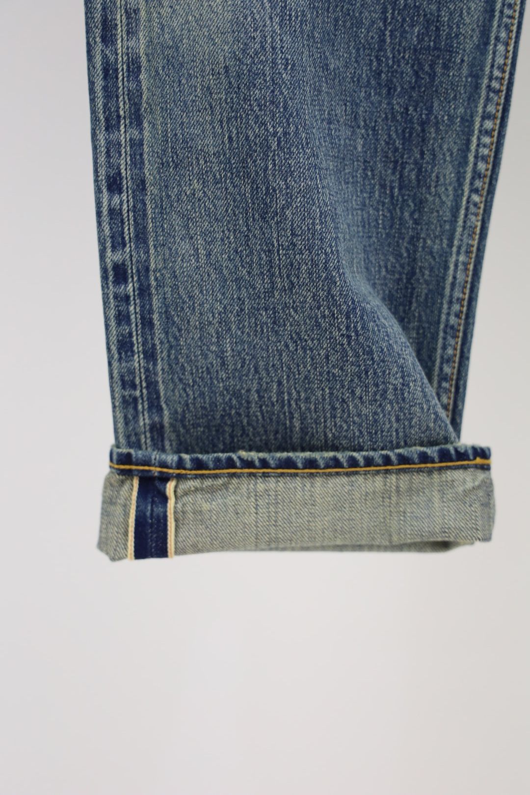 ファンダメンタル デニムパンツ CLASSIC FIT DENIM CS131 (FA25MG131)INDIGO