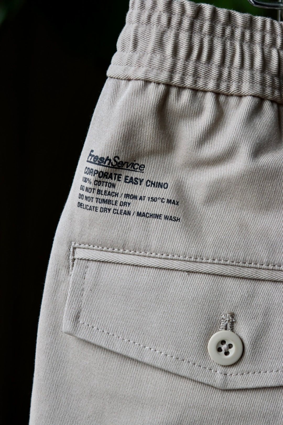 FreshService - フレッシュサービス CORPORATE EASY CHINO PANTS