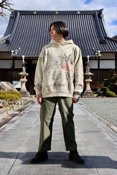 Saint Mxxxxxx × Dr.Wooコラボフーディーstyle.