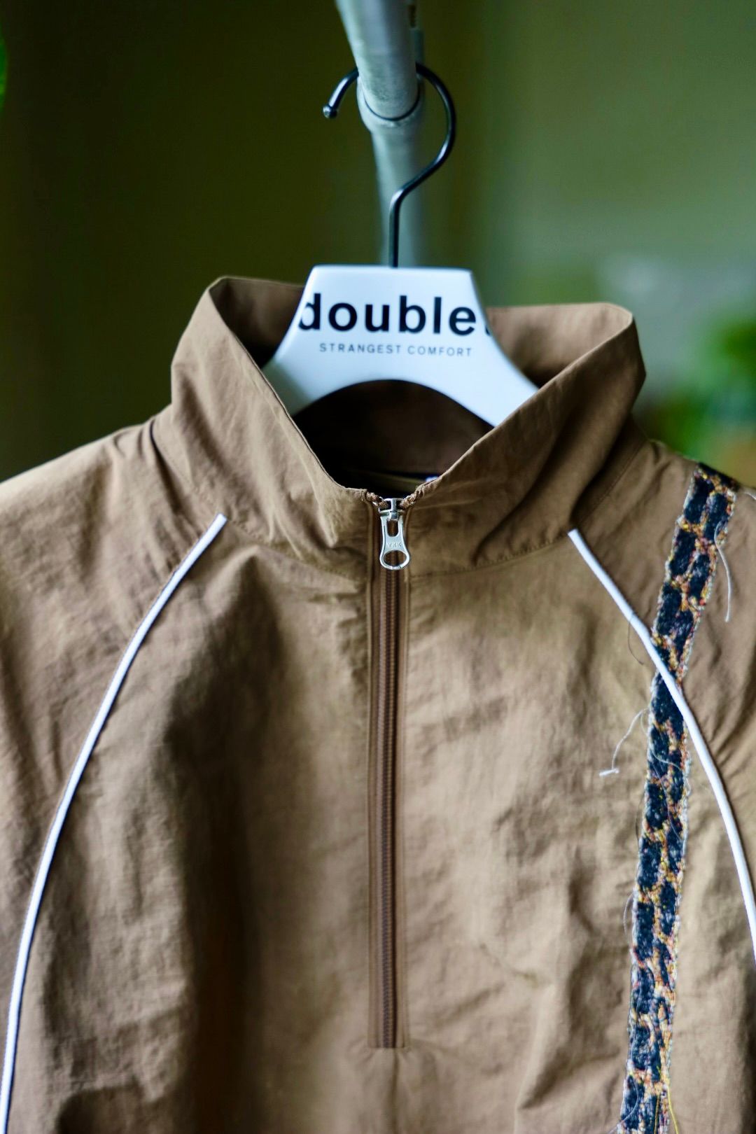 doublet ダブレット26AW TROMPE L’OEIL EMBROIDERY ANORAK (26AW37BL269)BEIGE☆8月15日(土)発売！
