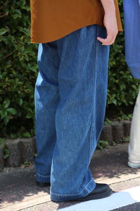 Graphpaper Broad Oversized S/S Regular Collar Shirt(GM212-50625B) style. 2021.05.30.