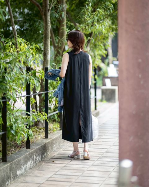 Graphpaper 新作Viscose Cupro Back Satin Sleeveless Dress style.2026.04.06