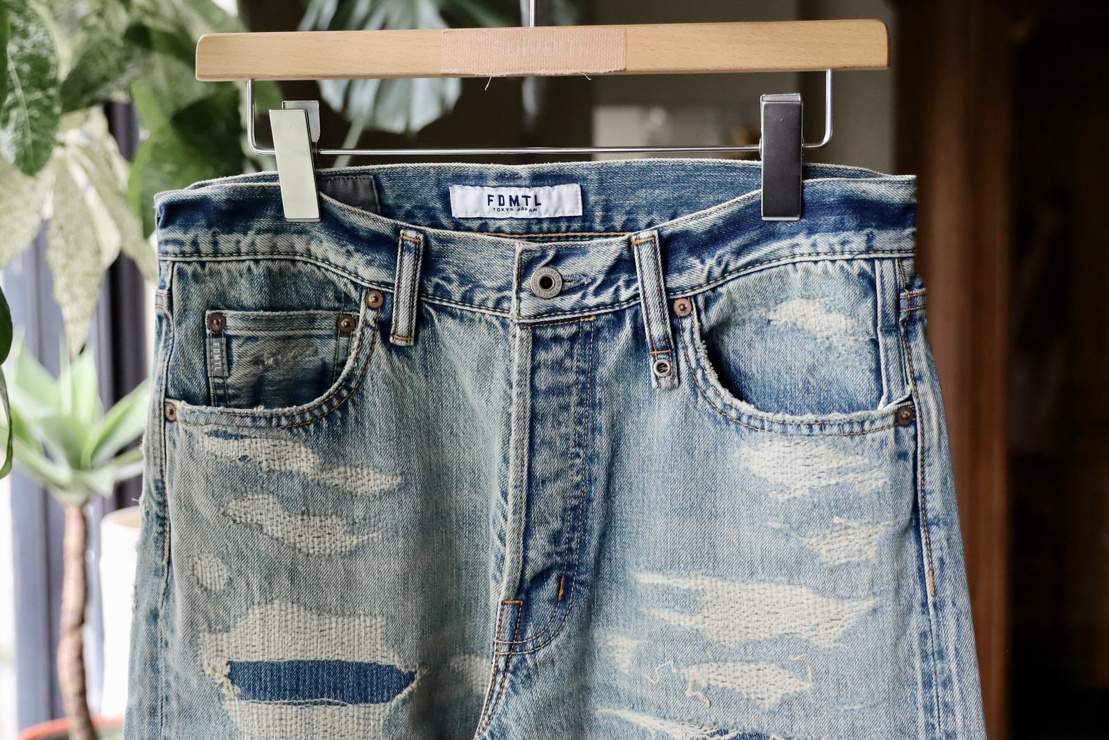 ファンダメンタル デニムパンツ CLASSIC STRAIGHT DENIM CS123 (FA25/MG123)INDIGO