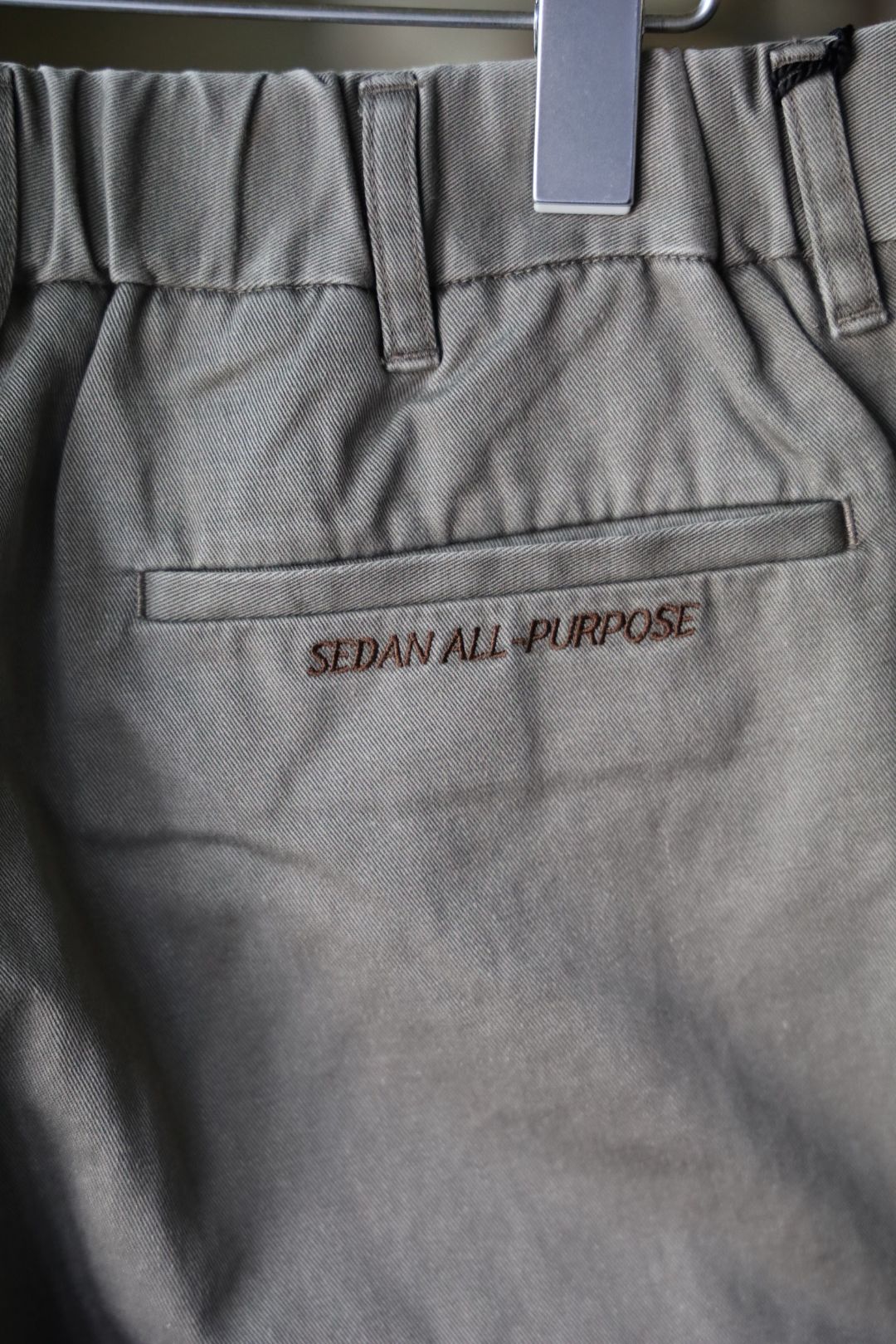 セダンオールパーパス FW25 Ventilation Chino Slacks(SD25F-PT04) Olive Grey
