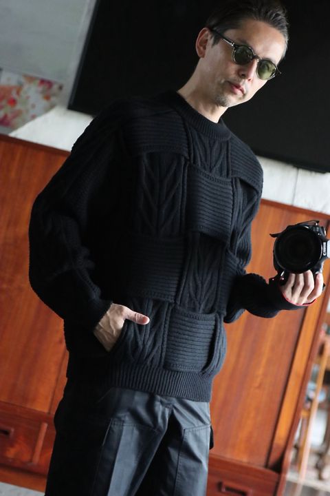 YOKE CROSSING CABLE CREW NECK KNIT"BLACK"style.2021.10.13.