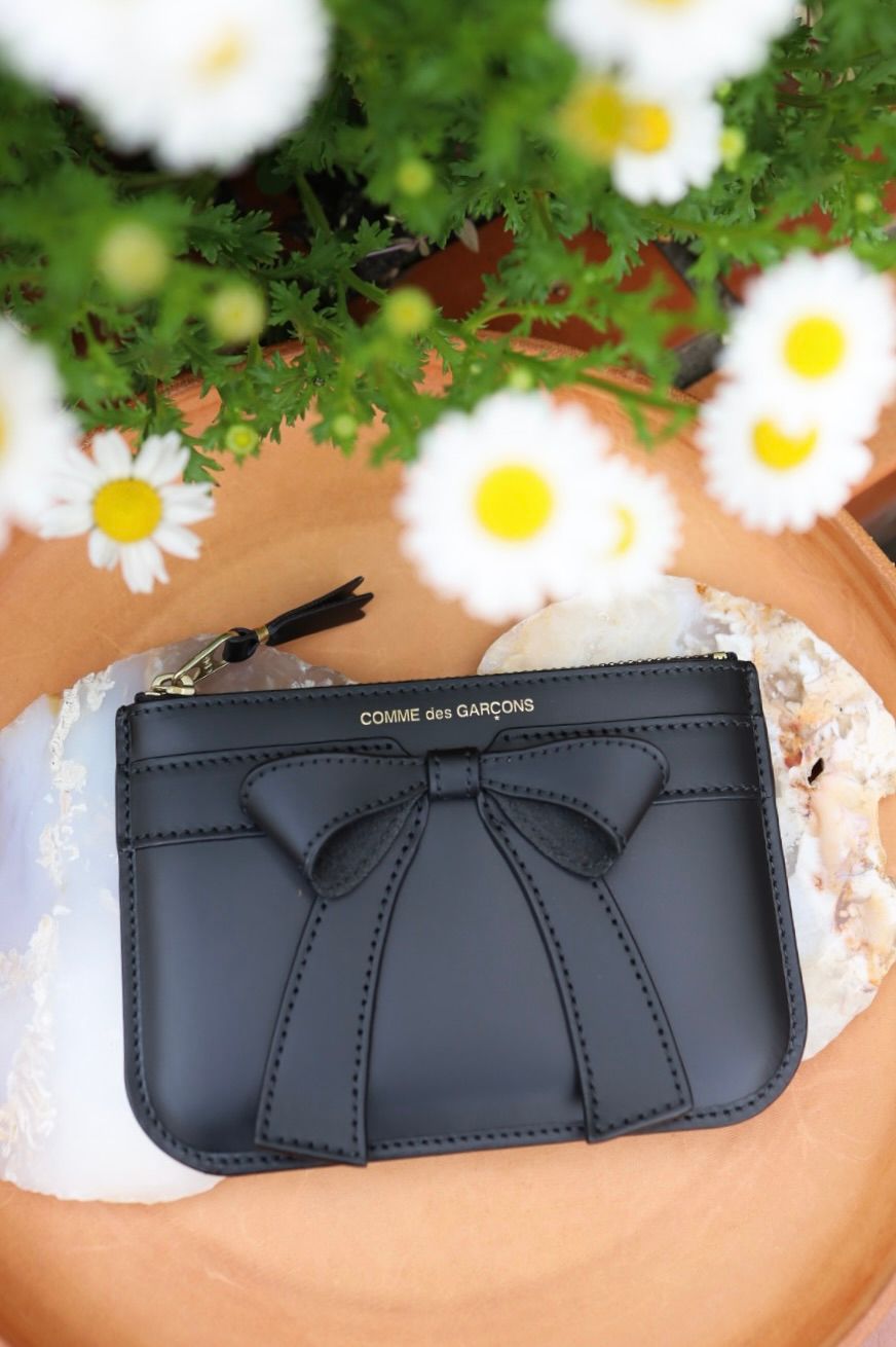 コムデギャルソン 財布Big Bow Zip Pouch(8Z-O810-051)Black