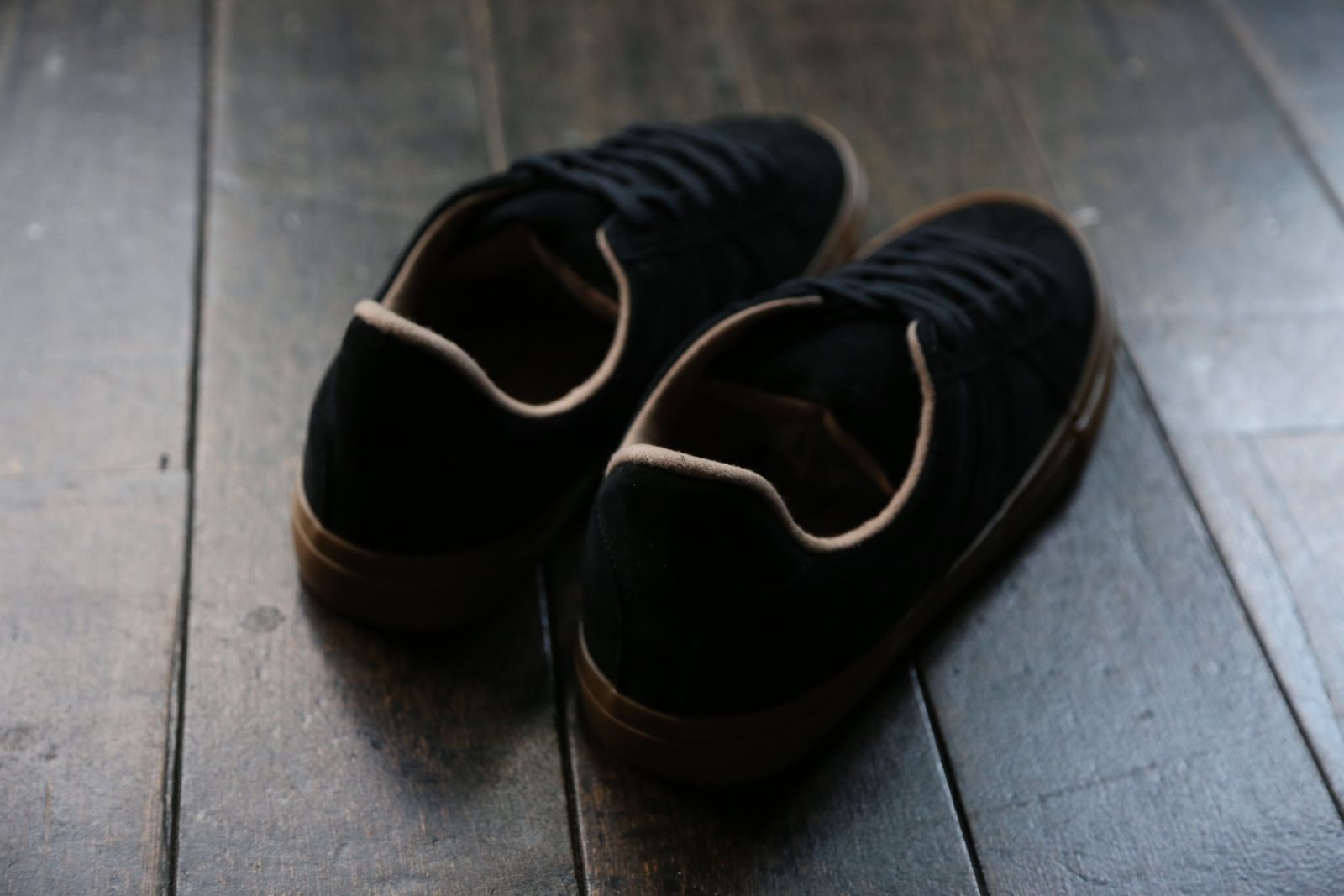 GERMAN MILITARY TRAINER(4700S)BLACK SUEDE