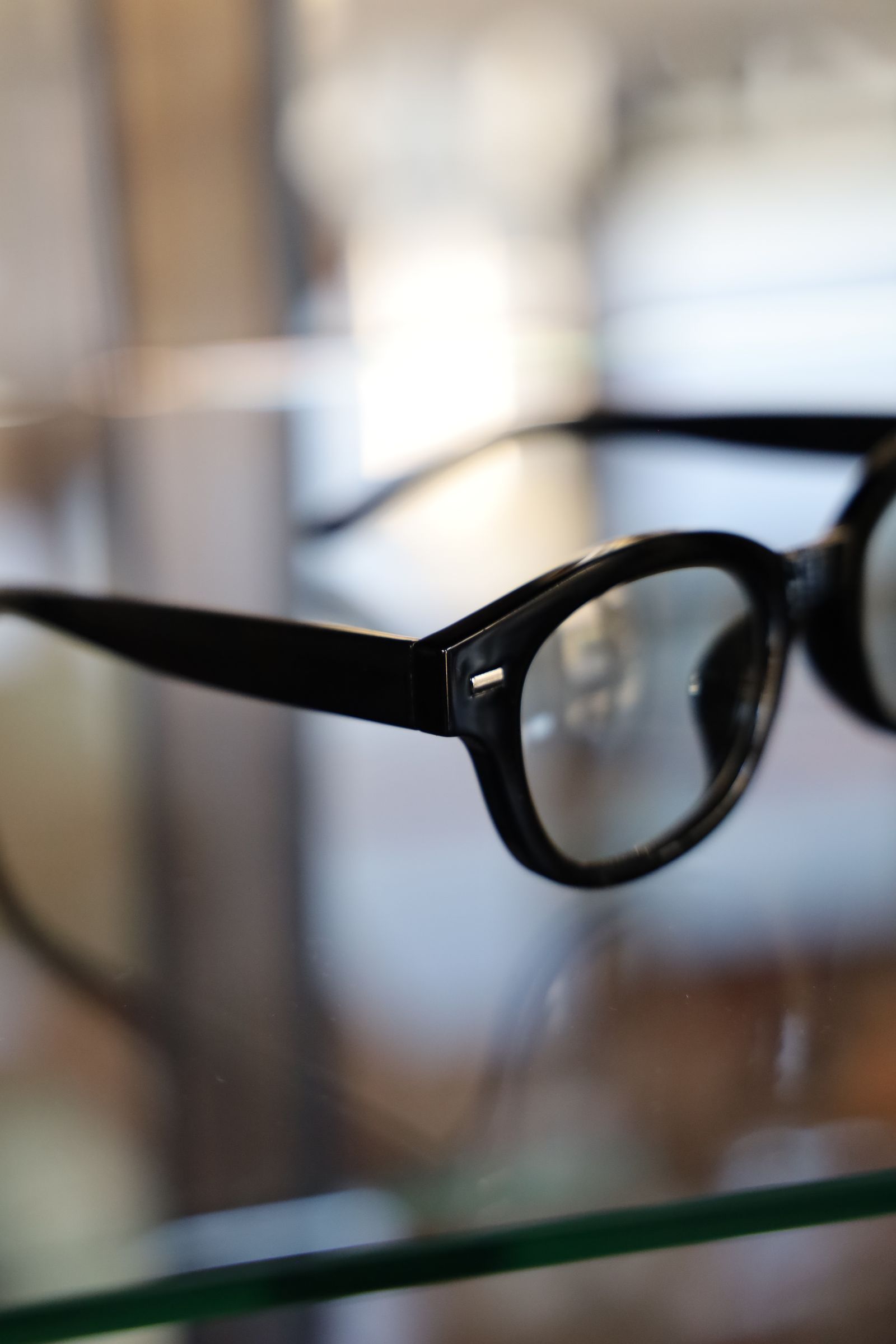 イズネスミュージックサングラス is-ness WALTER SUNGLASSES(WELLINGTON TYPE)BLACK-GRAY