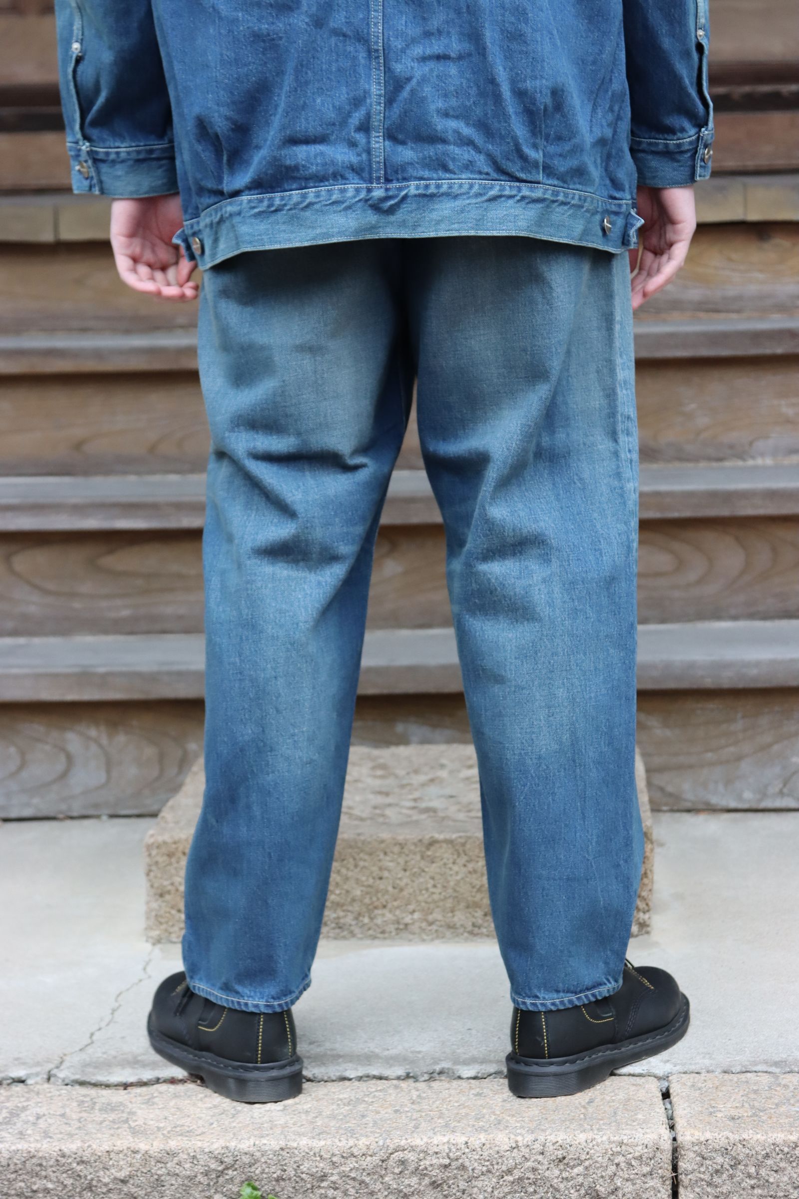 GRAPHPAPER グラフペーパー 22SS GU221-40028B Selvage Denim Two Tuck