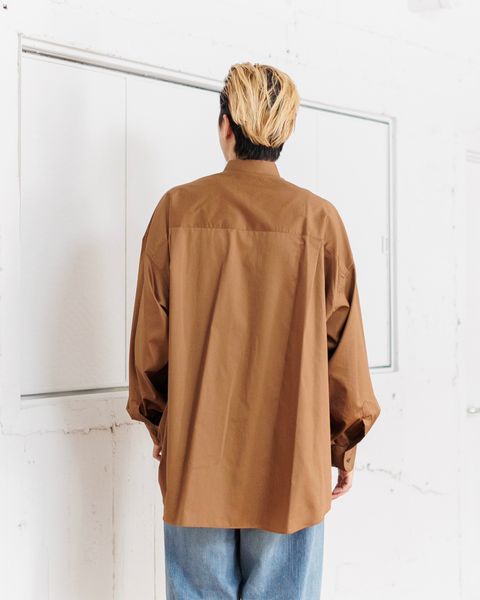 グラフペーパー  Silicon Poplin Oversized Regular Collar Shirt 3月1日(土)発売！