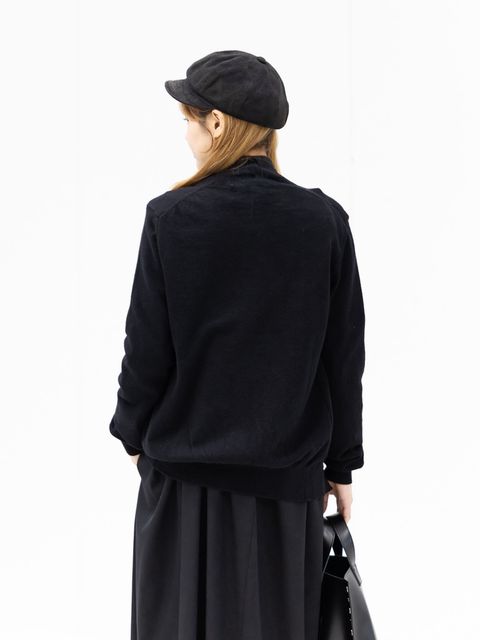 PLAY COMME des GARCONS ROUND NECK CARDIGAN PINK EMBLEM style.2026.9.21