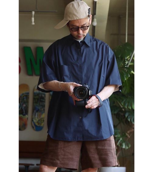 Graphpaper Broad S/S Oversized Regular Collar Shirt"NAVY"スタイル.2022.5.21.