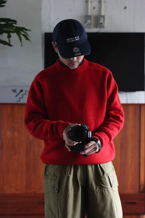 アプレッセ22FW Pullover Sweater"RED"スタイル