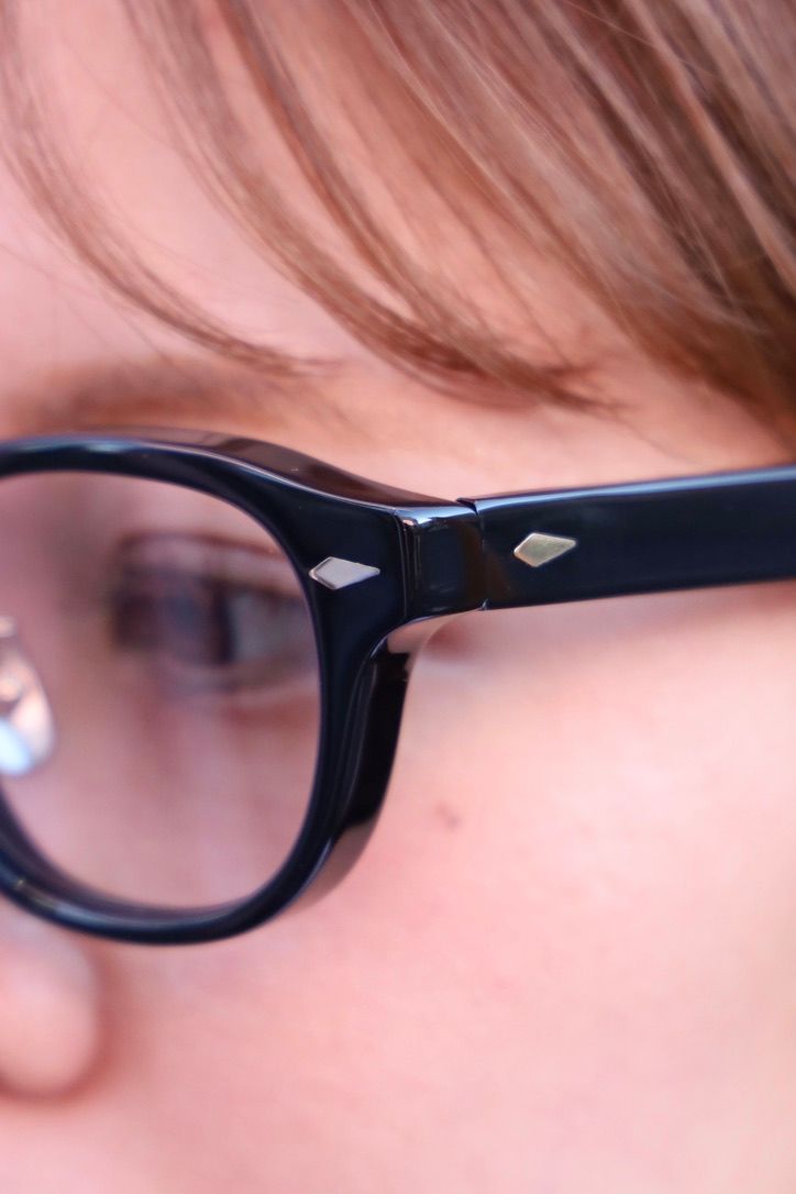 ノチノオプティカル "SANSUI FR" #1.GLOSS BLACK × CLEAR to GREY (調光モデル)
