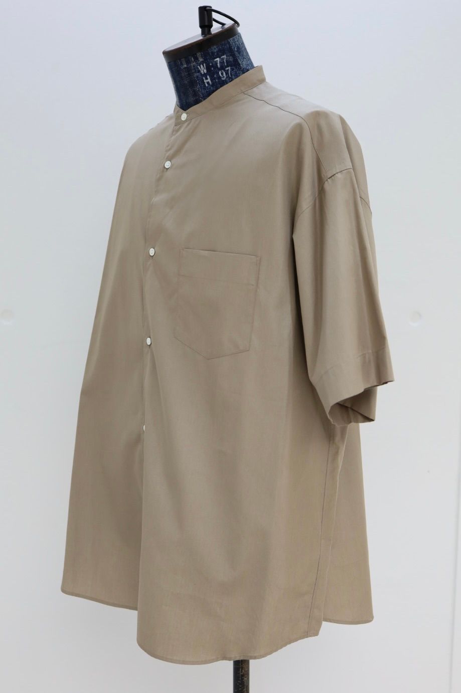 グラフペーパー 26SS ALUMO for GP S/S Oversized Band Collar Shirt(GM261-50225)TAUPE☆3月20日(金)発売！