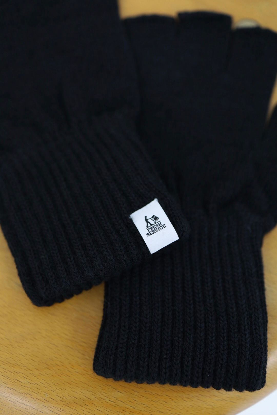 フレッシュサービスTHERMAL RIB KNIT FINGERLESS GLOVES(FSP254-90068)BLACK☆11月15日(土)発売！