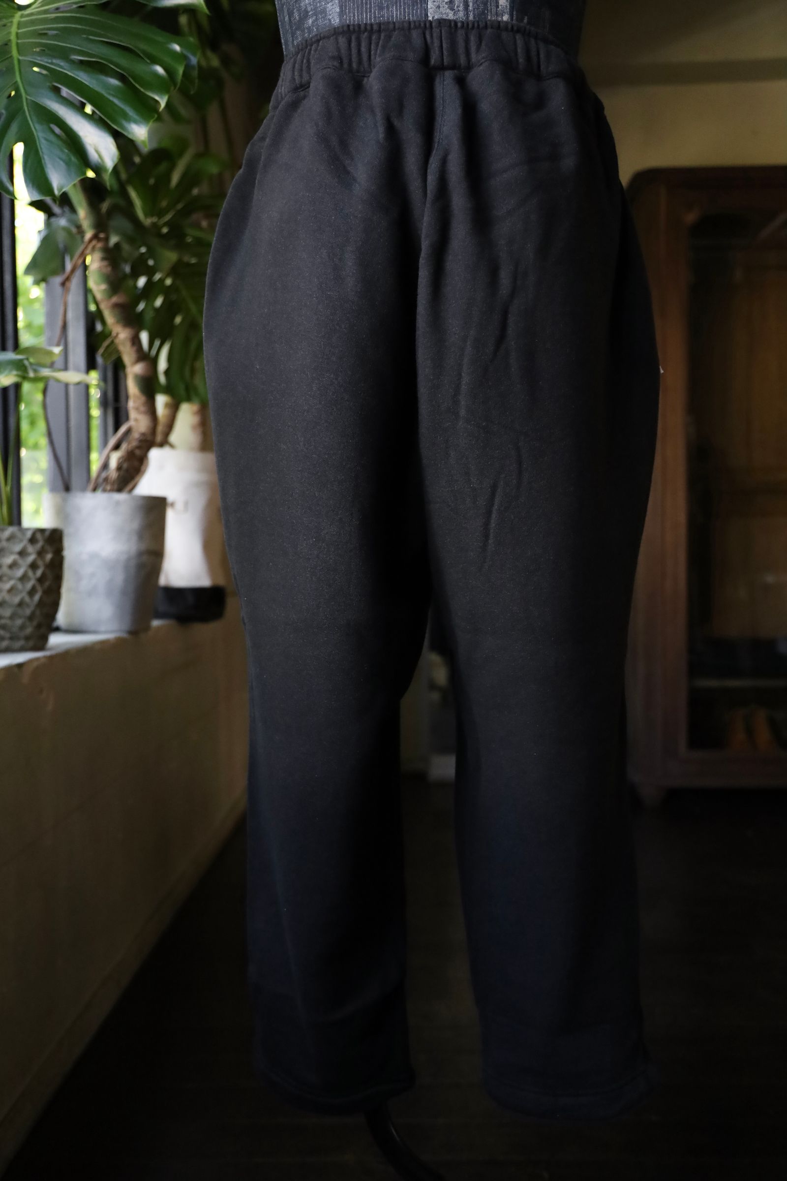 S.F.C 24FW エスエフシーSFC WIDE TAPERED SWEAT PANTS(SFCFW24CS04)Black Melange