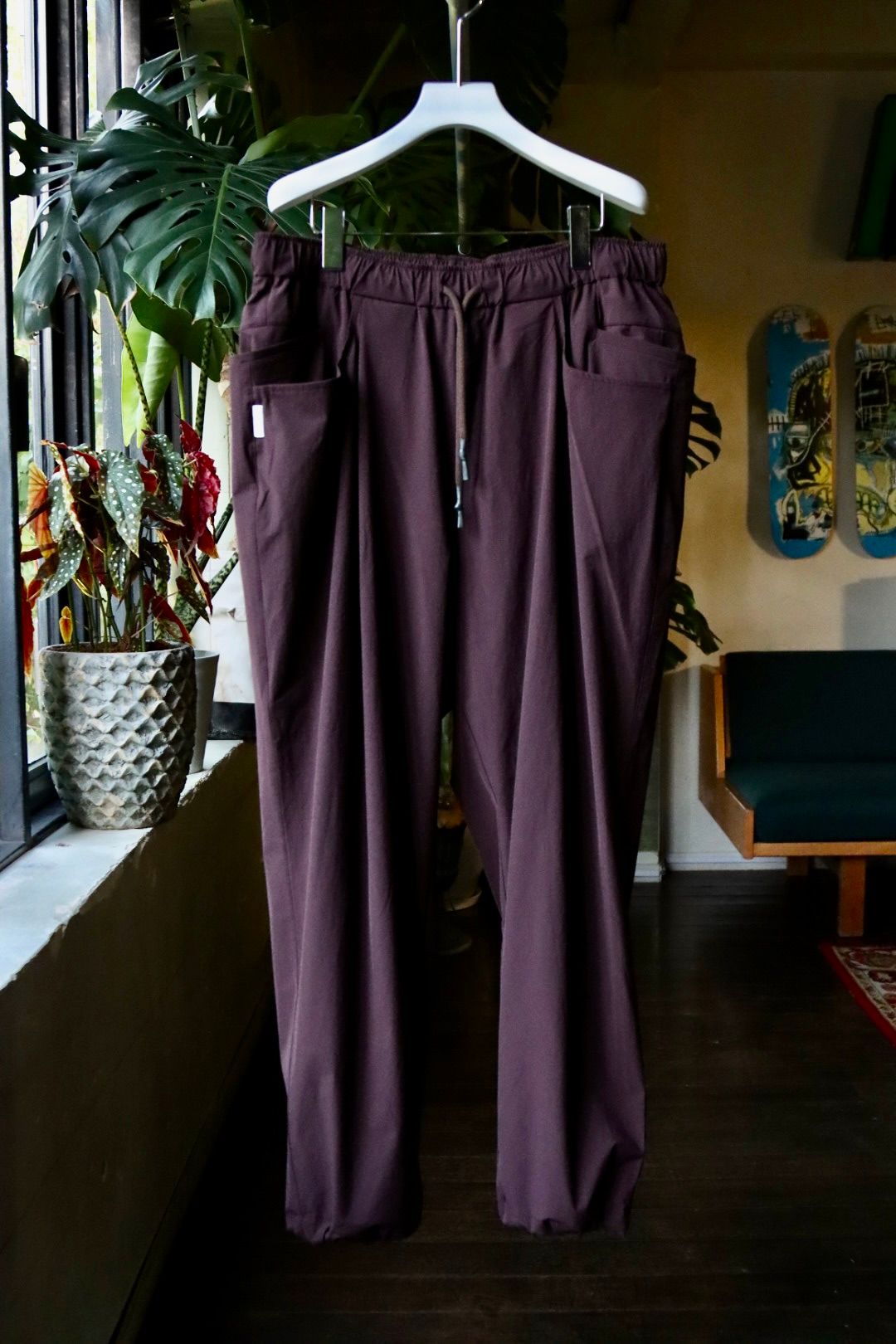 WIDE TAPERED EASY PANTS | mark