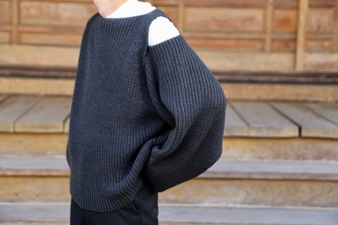 sulvam Slit over knit"GRAY"Style.2020.8.3.