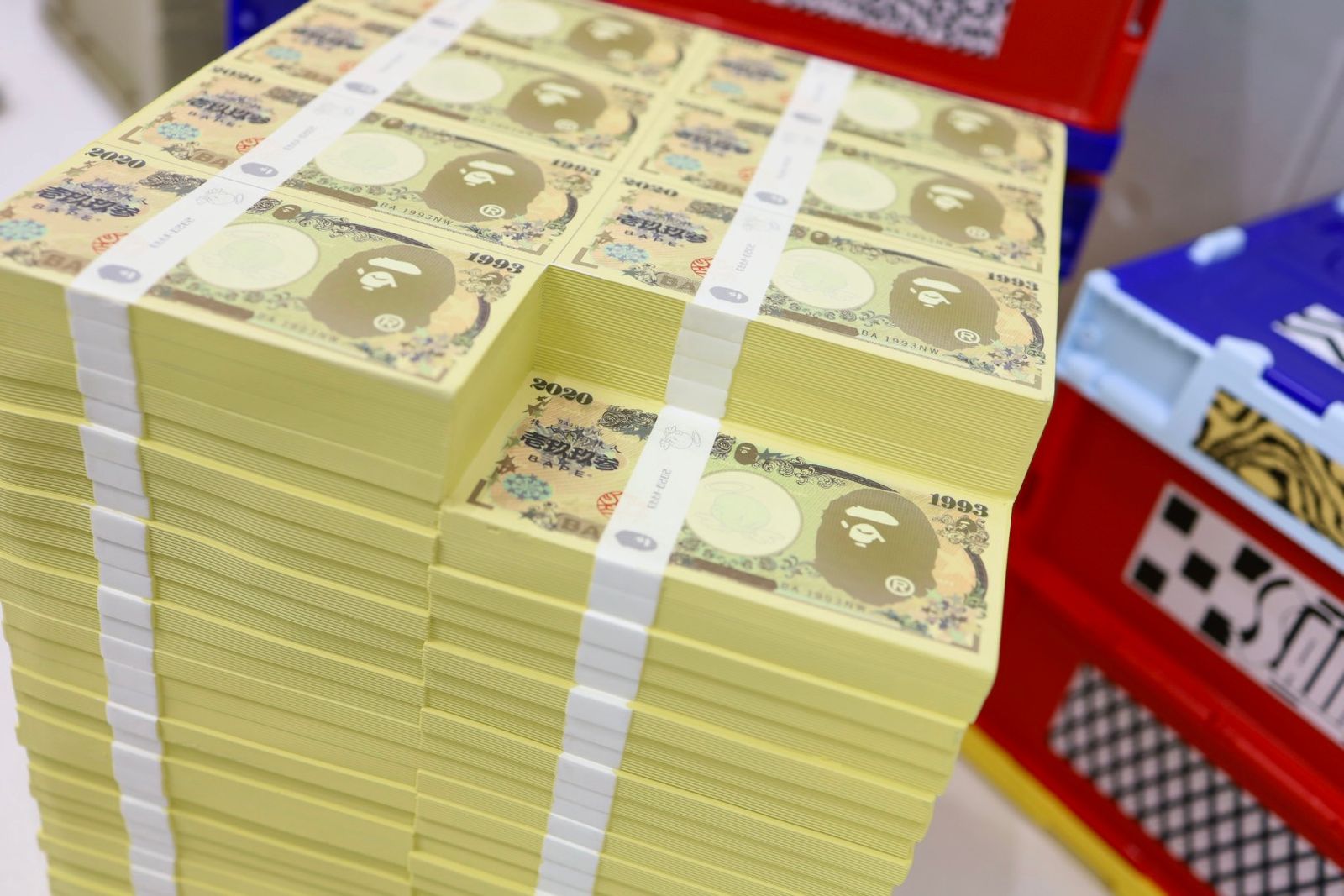 セントマイケル 26SS  BAPE STOOL APE(SM-HR1-0000-C39)WHITE☆2月7日(土)発売！