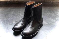 ヨウジヤマモト23AW pour homme×CHEREVICHKIOTVICHKI CURVED ZIP BOOTS (HJ-E25-782)