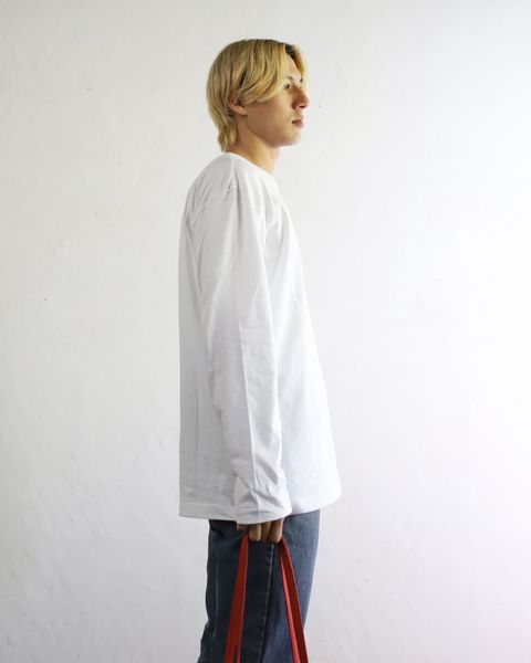 PLAY COMME des GARCONS 24SS PLAY VERTICAL 4 HEART L/S T-SHIRT