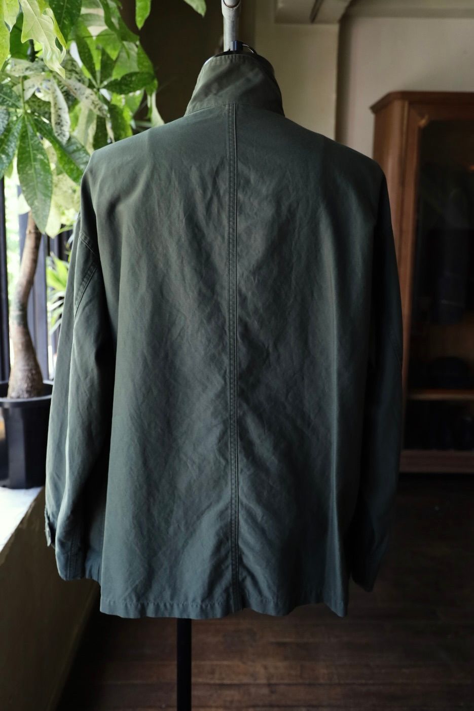 グラフペーパー 25AW Cotton Cupro Back Satin Military Jacket(GM253-30344)GREEN☆9月6日(土)発売！