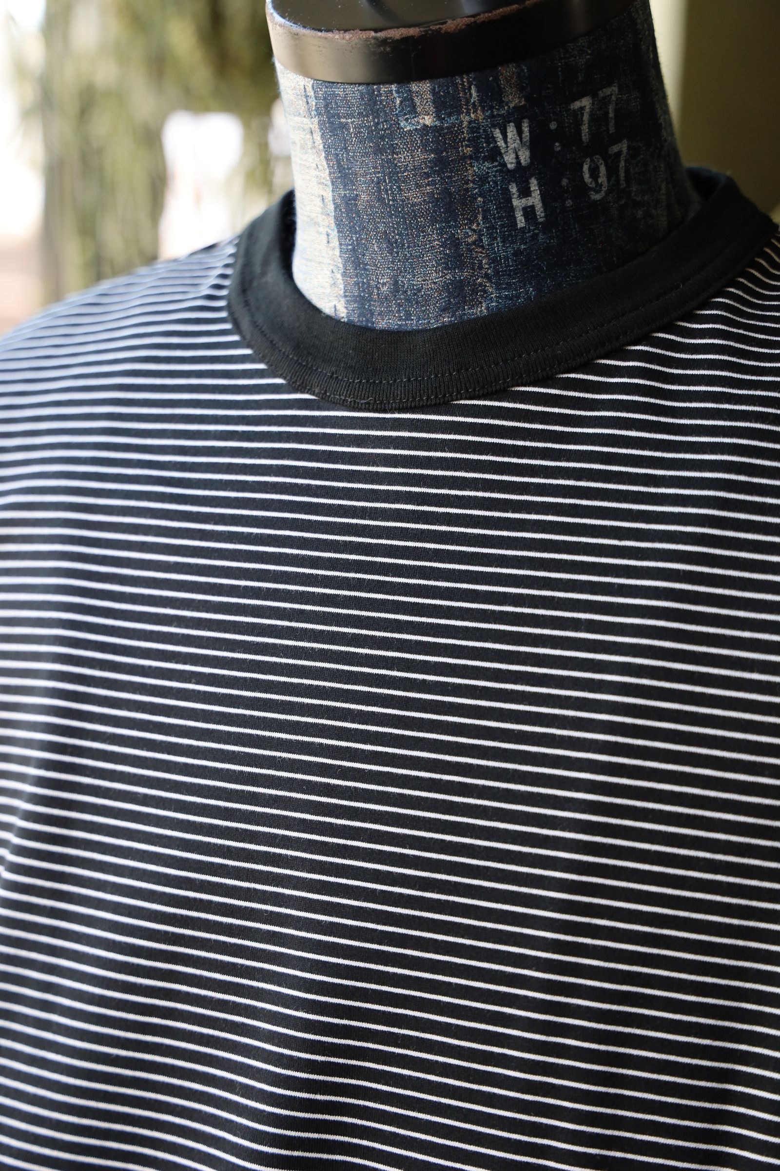 イズネス25SS REVERSIBLE BALLOON BORDER T-SHIRT(1007SSCST05)BLACK×WHITE border