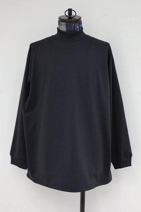 グラフペーパー DESCENTE for Graphpaper L/S Mock Neck Tee(DU263-70002)BLACK ☆10月24日(土)発売！