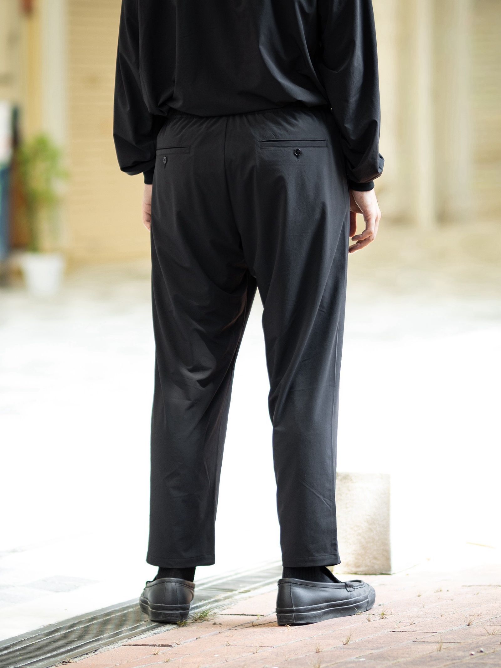 Graphpaper PERTEX® EQUILIBRIUM L/S Crew Neck Pullover (BLACK) MARKスタイル