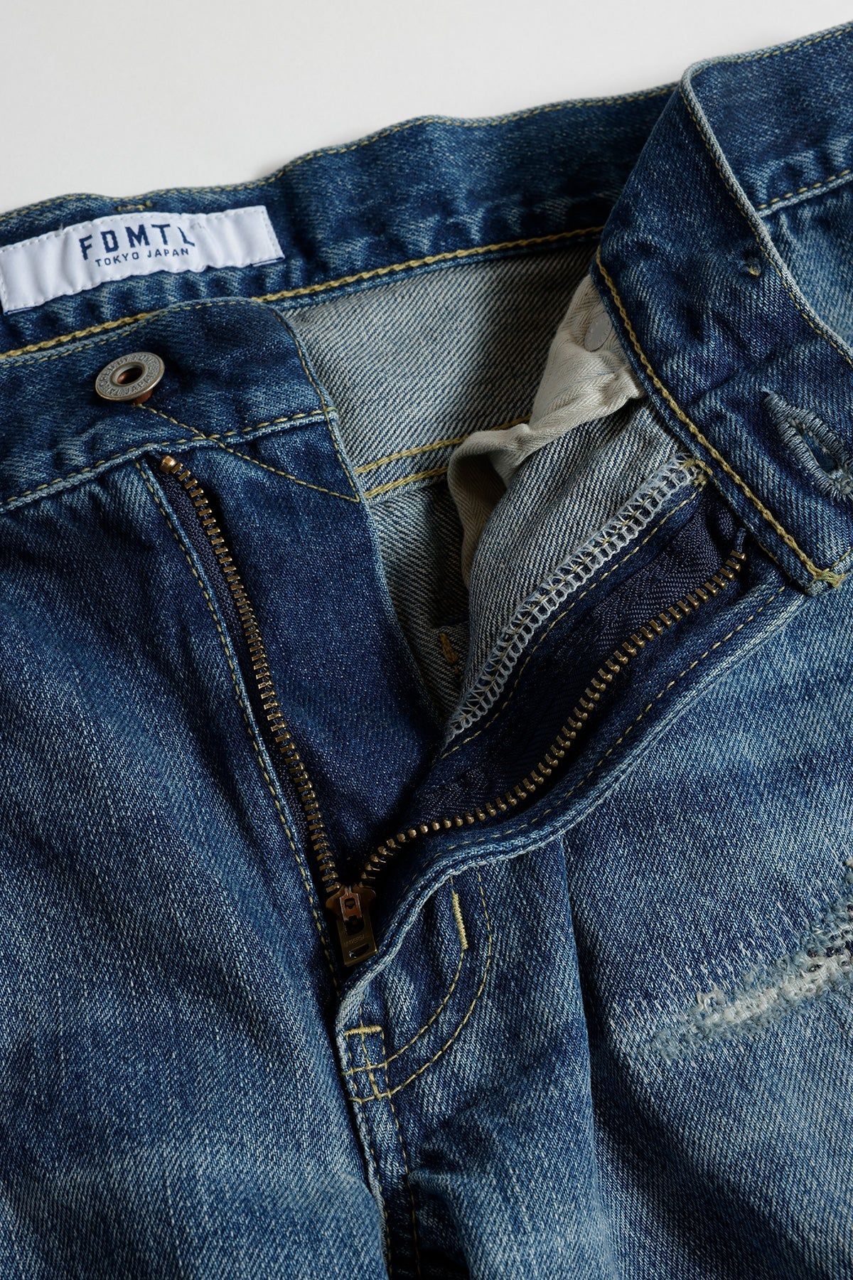ファンダメンタル デニムパンツ CLASSIC FIT DENIM CS130 (FA25MG130)INDIGO