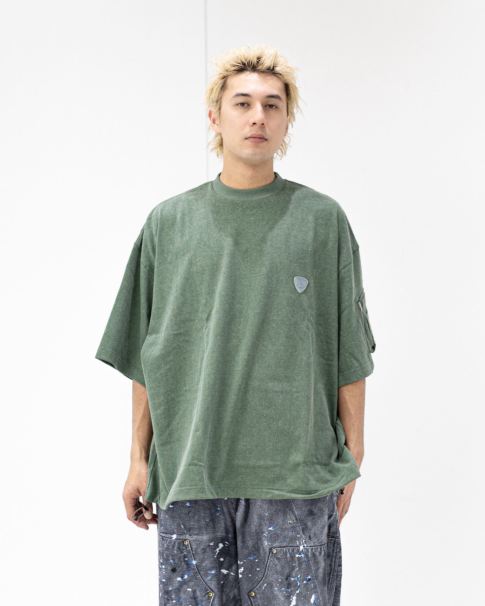 イズネス 26SS Arm Pocket Balloon T-Shirt (26SS_40_1008SST01)GREEN☆新作発売！