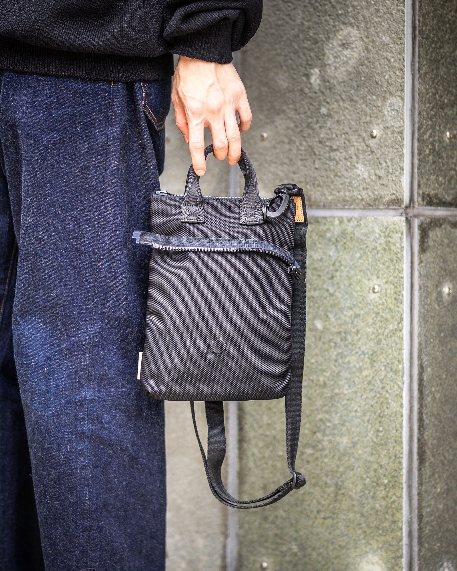 すぐ届く【Hender Scheme】module shoulder mini Hender Scheme module shoulder mini - DIMPLE