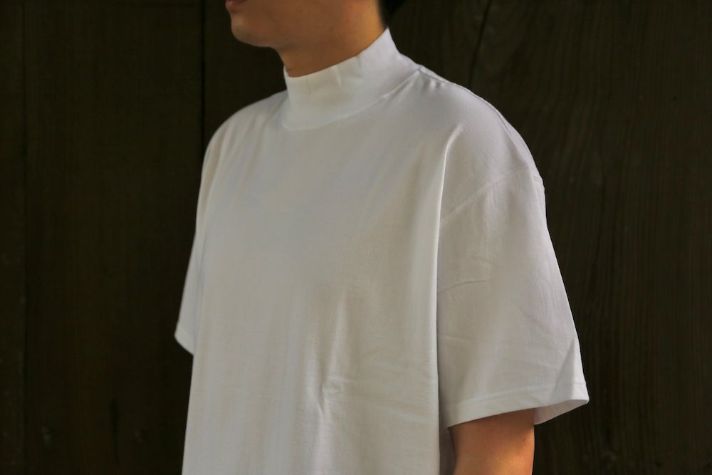 Graphpaper S/S Mock Neck Tee(GU212-70056B) style.2021.5.15