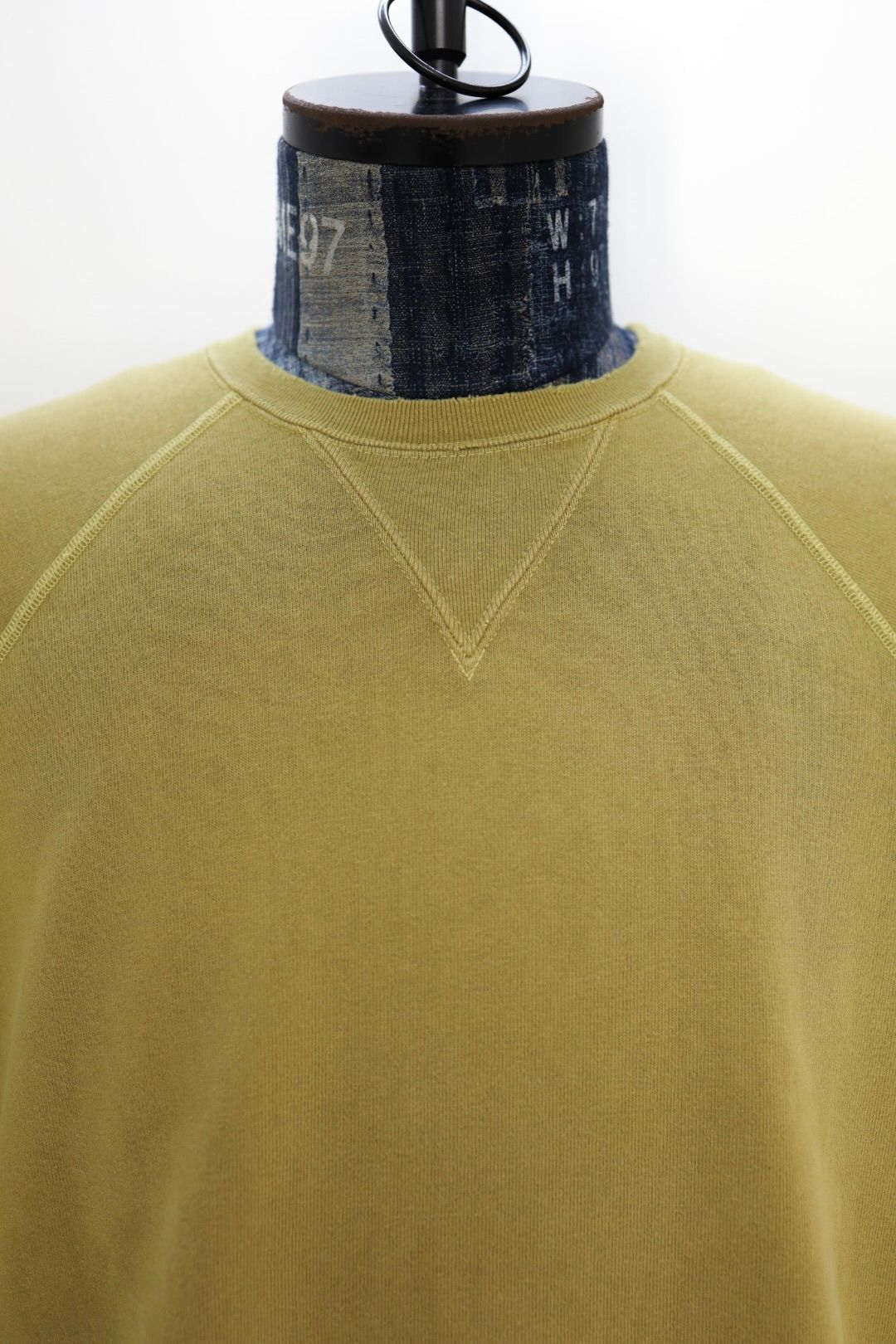 アプレッセ 2026 STYLE1 Vintage Double V Sweatshirt (26SAP-05-17)GOLD☆2月7日(土)発売！