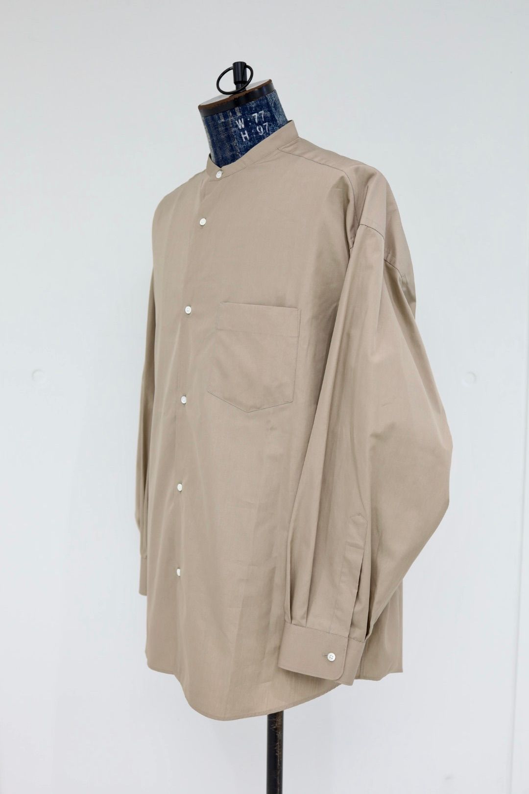 グラフペーパー 26SS ALUMO for GP L/S Oversized Band Collar Shirt(GM261-50223) TAUPE☆1月31日(土)発売！