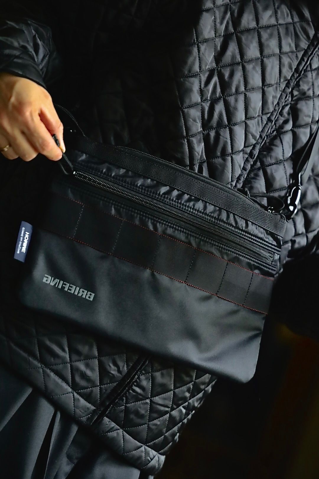 コムデギャルソンオム バッグ BRIEFING W-NAME REVERSIBLE SACOCHE(HR-K209-051)BLACK×BLACK