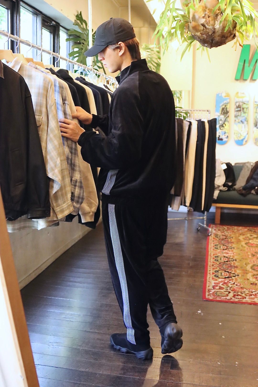 S.F.C 23FW VELOUR TRACK PANTS(SFCFW23CS07)Black