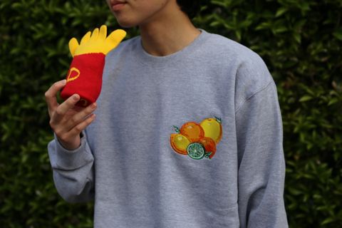 WIND AND SEA SEA (juicy-fresh) CREW NECK"GREY"style.4.24.