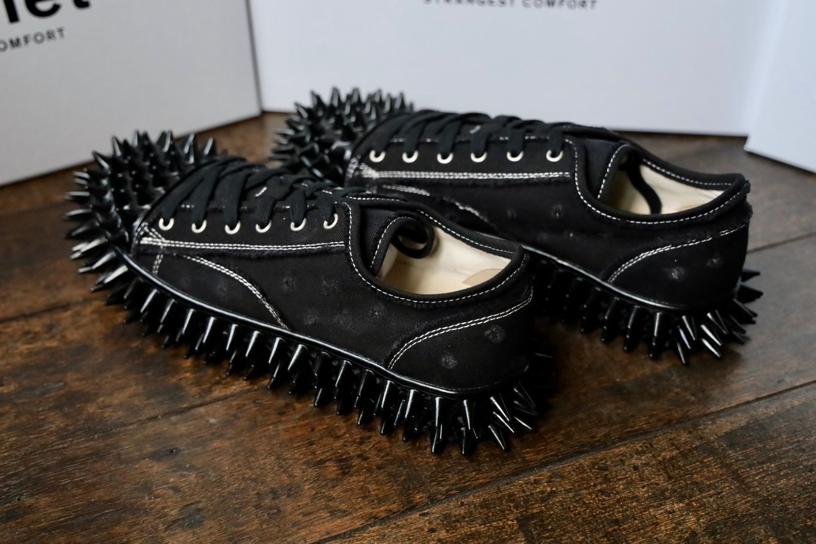 doublet 25AW スニーカーSPIKY CANVAS SNEAKER (25AW75FT62)BLACK