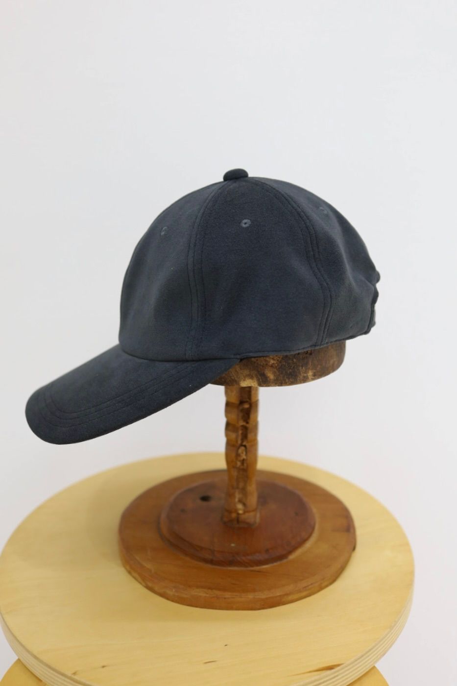 イズネス 26SS キャップ Ultra Suede Cap(26SS_04_1008SSCAP01)CHARCOAL ☆新作発売！