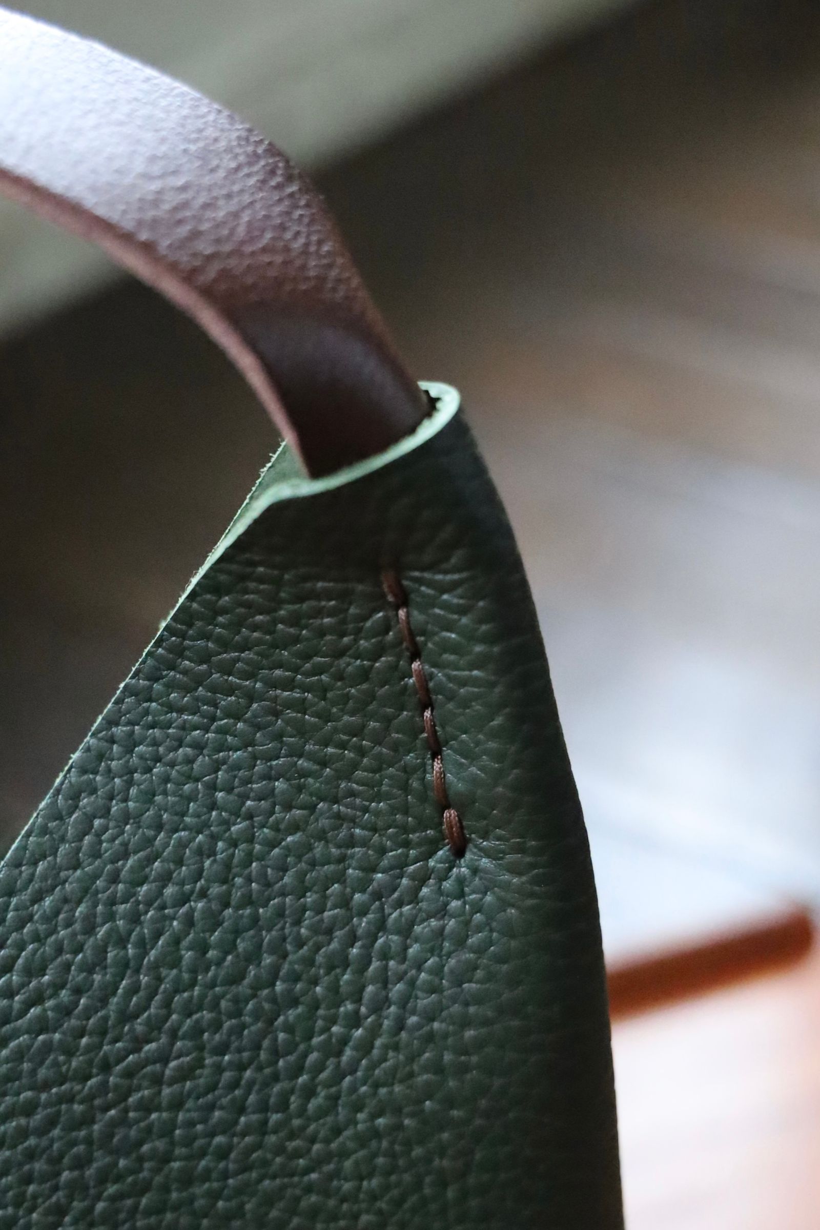エンダースキーマ バッグ triangle bag(wt-rb-trb)moss green