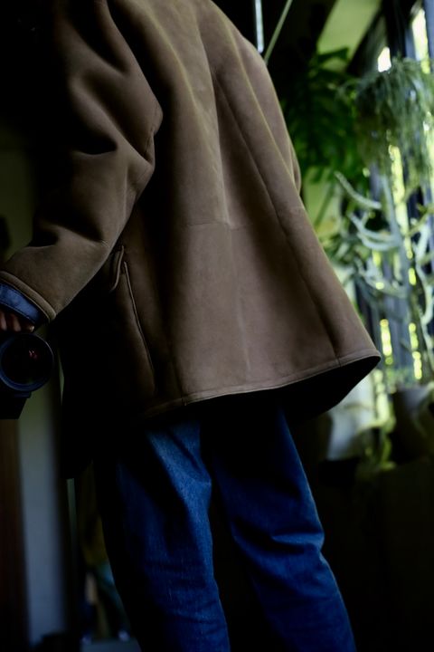 A.PRESSE Mouton Coatスタイル