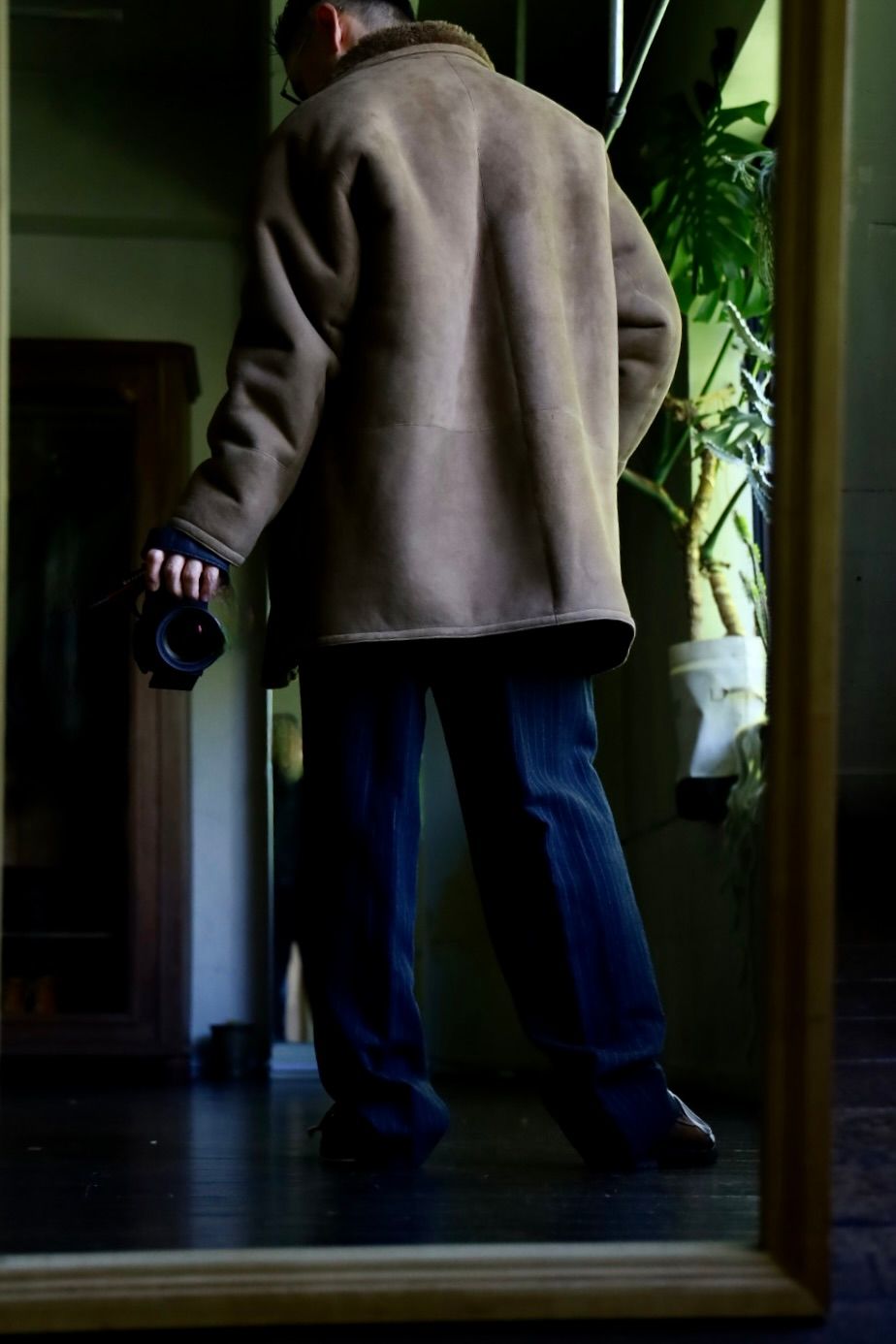 A.PRESSE Mouton Coatスタイル
