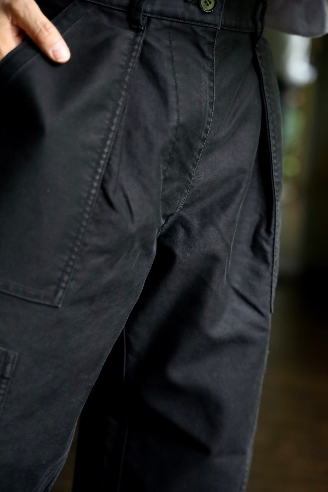 LASTMAN 24AW ラストマン大久保篤志 MOLESLIN MECHANIC PANTSスタイル