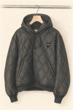 プレイコムデギャルソン BLACKエンブレムキルティングフーディ(AX-J002-051)BLACK☆7月5日(日)発売！