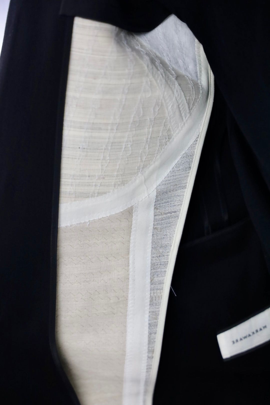 マーカウェア 26SS スーパー200sウールサテン / ギヨームジャケット(A26A13JK01C)BLACK☆新作発売！