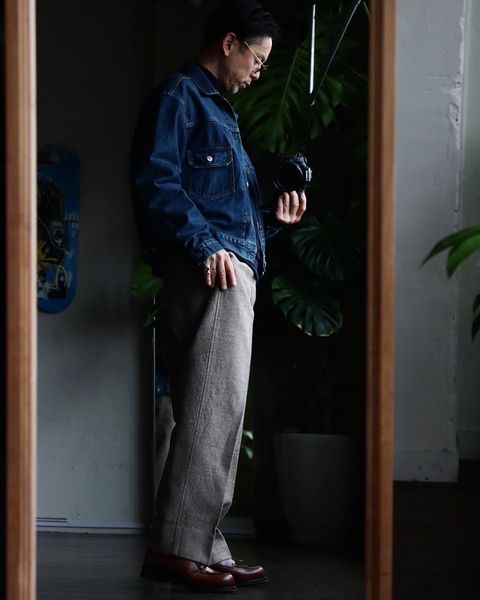 A.PRESSE Dead Stock Linen Trousersスタイル