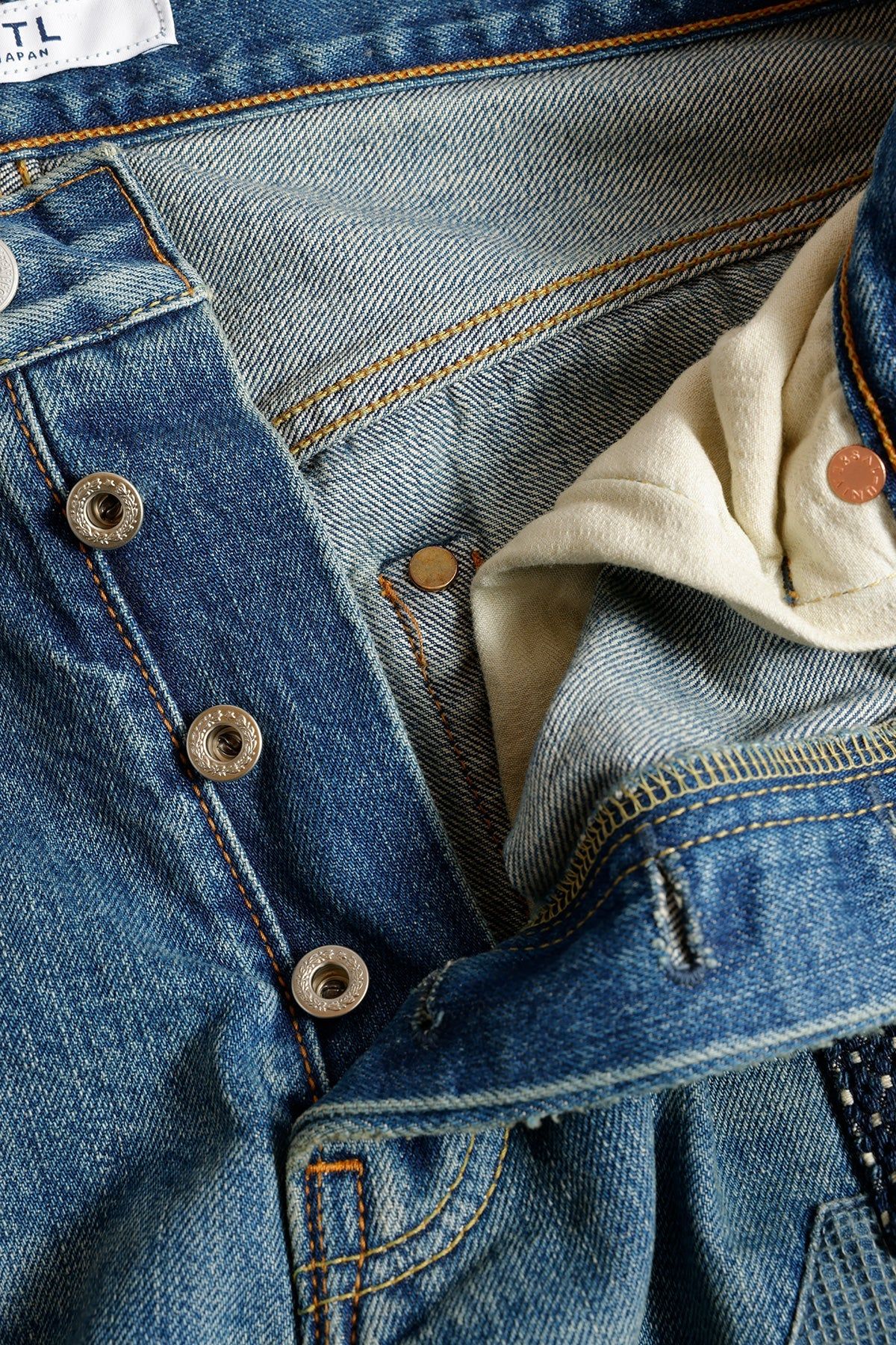 ファンダメンタル デニムパンツ CLASSIC FIT DENIM CS127 (FA25MG127)INDIGO